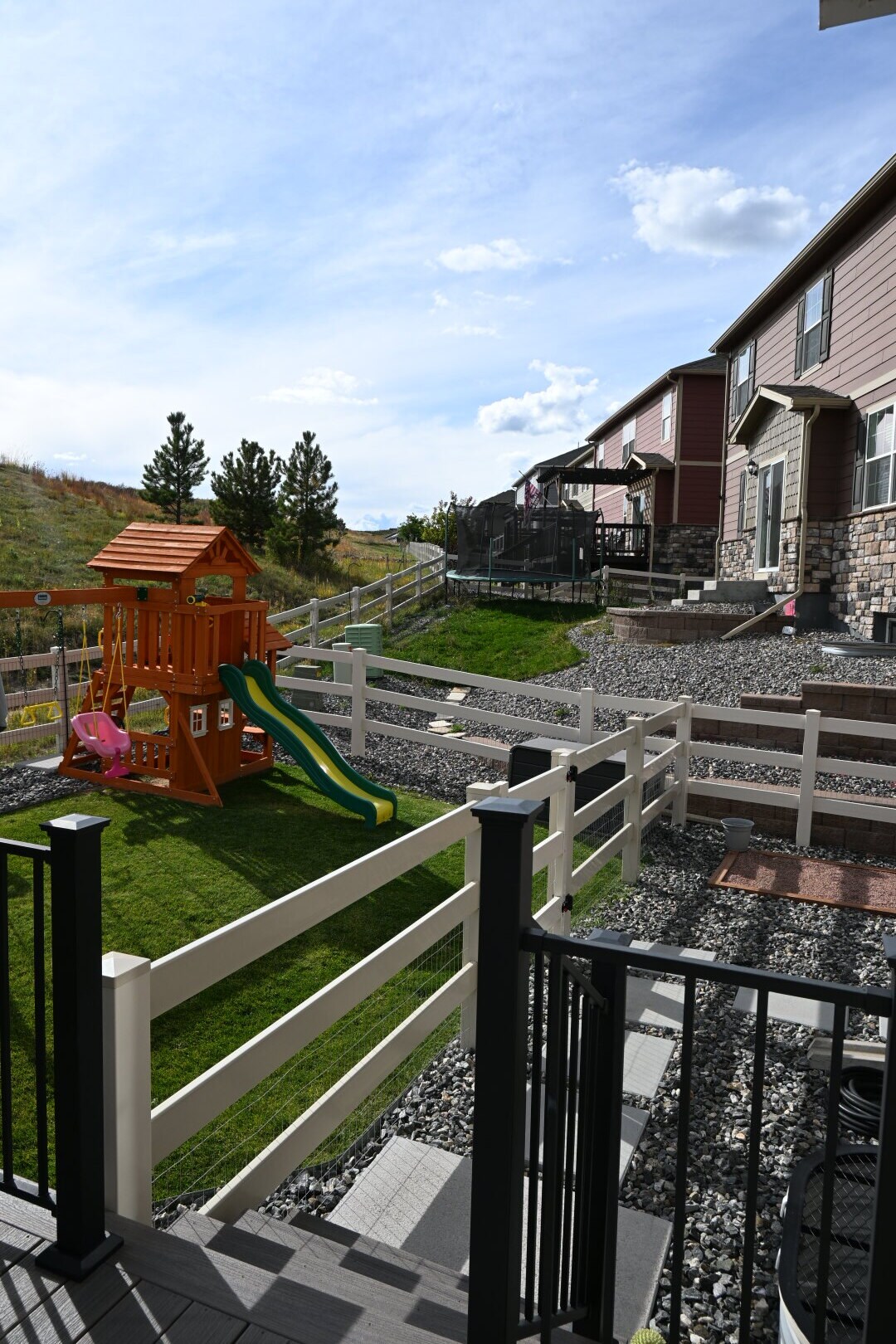 Building Photo - 1986 Shadow Creek Dr