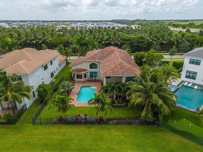 Building Photo - 16796 Strasbourg Ln