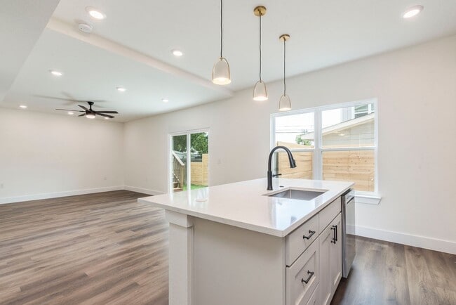 Building Photo - 3702 Tower View Ct