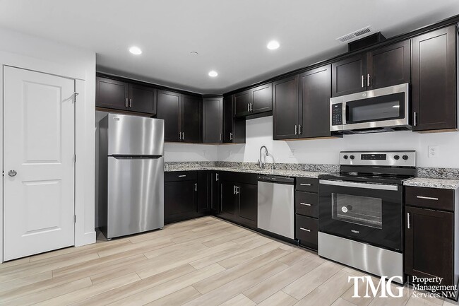 Building Photo - Apply today and recieve ALL of November FREE!