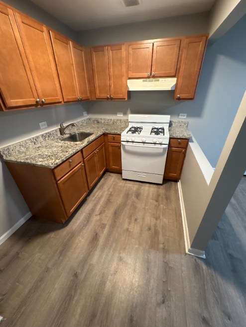 Building Photo - 3341 Commercial Ave