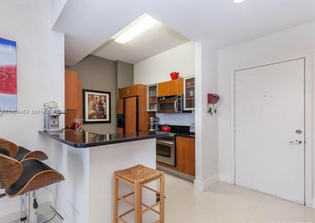 Building Photo - 2775 NE 187th St