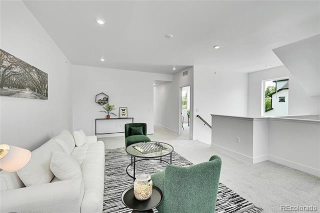 Building Photo - 8530 W 52nd Ave