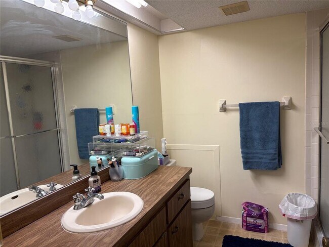 Building Photo - 3813 Staysail Ln