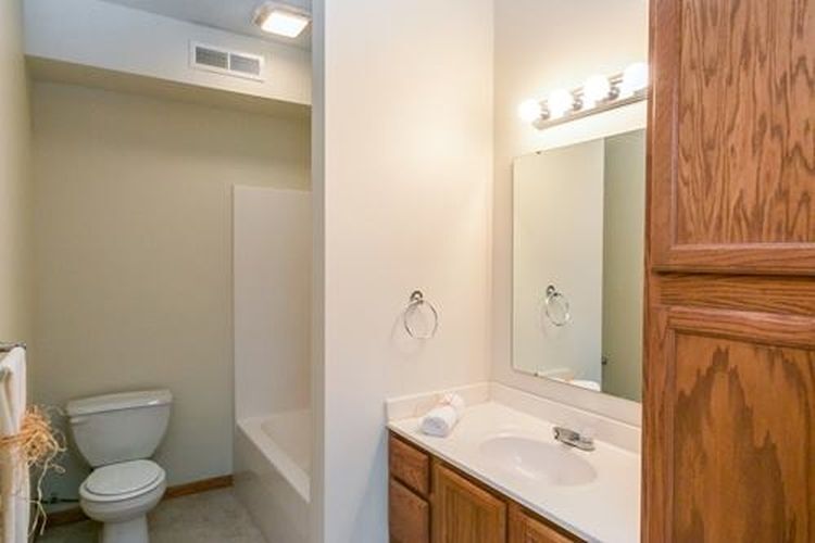 Bathroom - 876 Boston Way