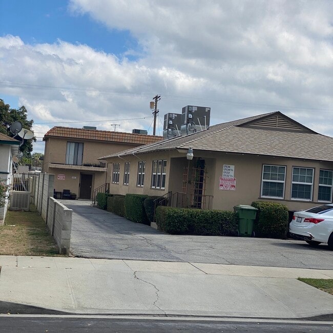 Unit is the townhouse in the back - 17632 Los Alimos St
