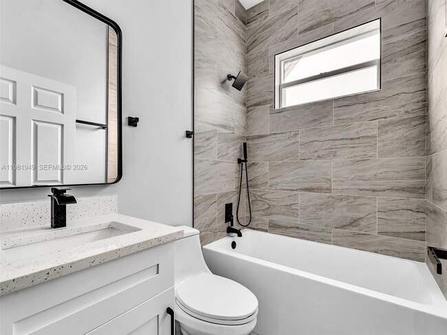 Building Photo - 803 N 20th St