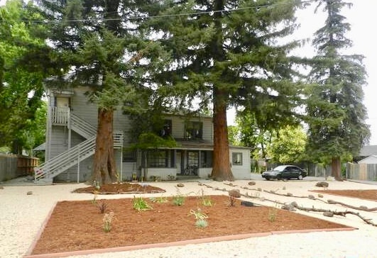 Building Photo - 1050 Central Ave