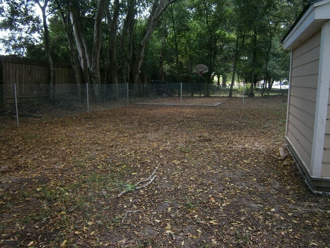 Building Photo - 2906 Polk St