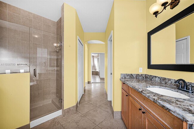 Building Photo - 11412 SW 137th Pl