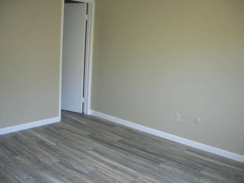 Building Photo - 7892 Camino Glorita