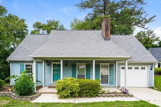 Building Photo - 2805 Fernhurst Ct