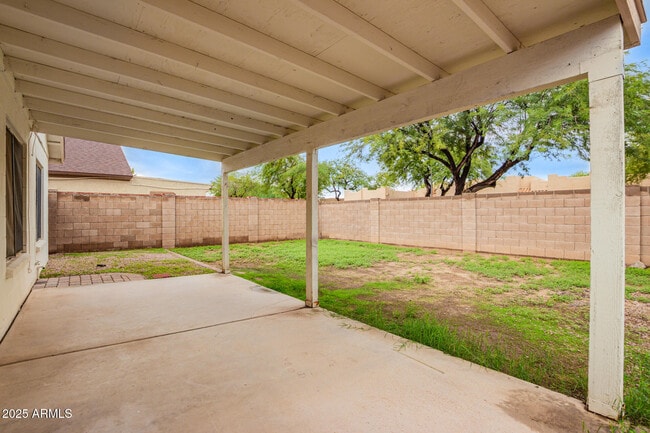 Building Photo - 10734 W Ruth Ave