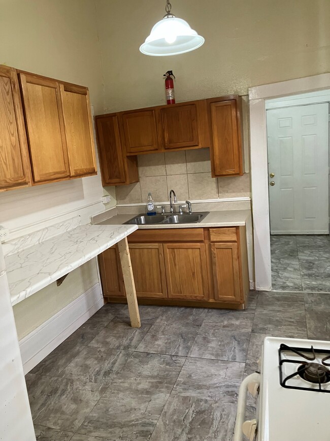Kitchen - 1332 Frenchmen St