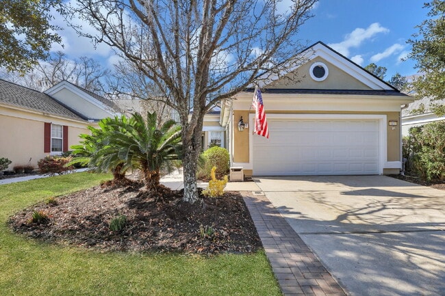 Building Photo - Charming 2-Bedroom, Plus Den Home with 2 Full Bathrooms in Sun City- Must See!