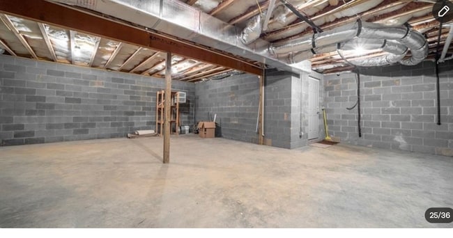 Building Photo - Avonlea Flat Rock