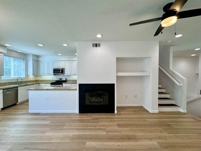 Building Photo - Upgraded 3 bedroom Willow Haven Condo available for LEASE in Murrieta!