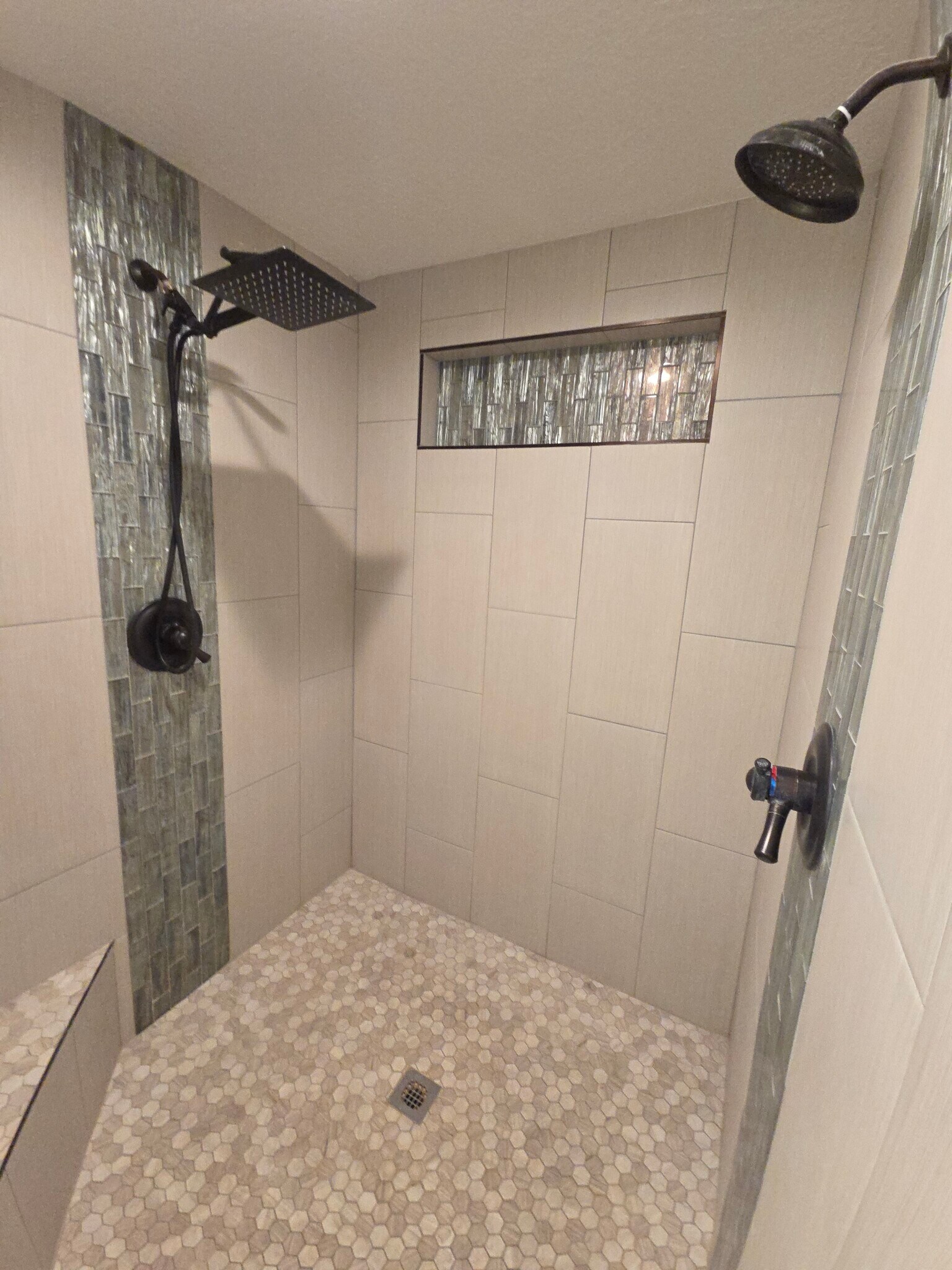 Building Photo - 7169 W Hawker Ln