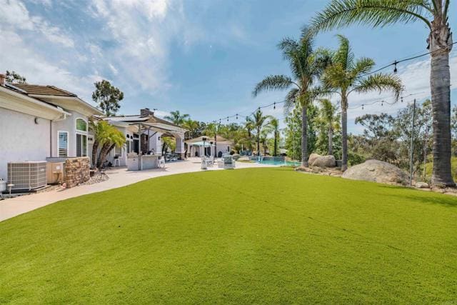 Building Photo - 15263 Presilla Dr