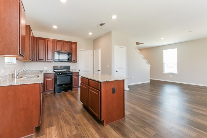 Building Photo - 17874 Plow Horse Ln