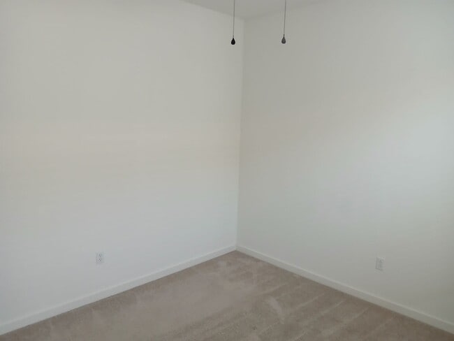 Building Photo - 1284 Warmth Ct