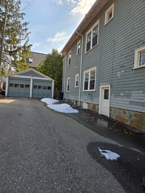 Building Photo - 22 Westbourne Rd