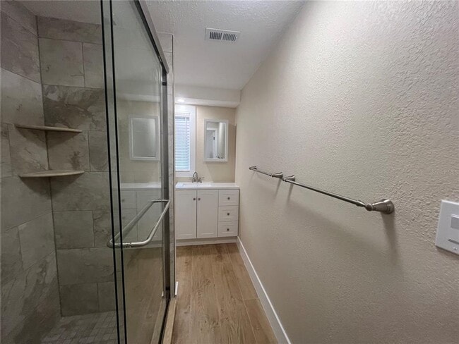 Building Photo - 421 Adams Ct NW