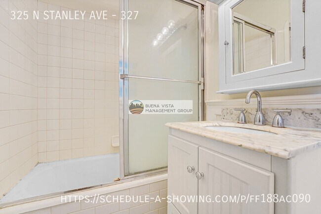 Building Photo - 325 N Stanley Ave