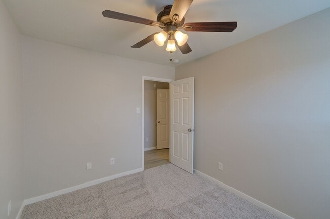 Building Photo - 29003 W Pecos River Ct
