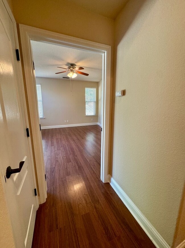 Building Photo - Beautiful Four-Bedroom Home Available in Folsom!