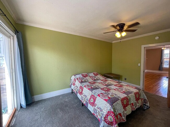 Building Photo - Charming home in the heart of Old Colorado...