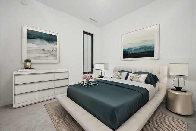 Building Photo - 323 S Racine Ave