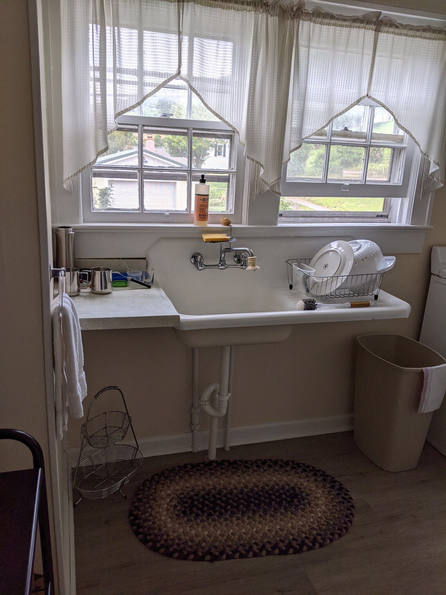 Building Photo - 705 Moon Ln