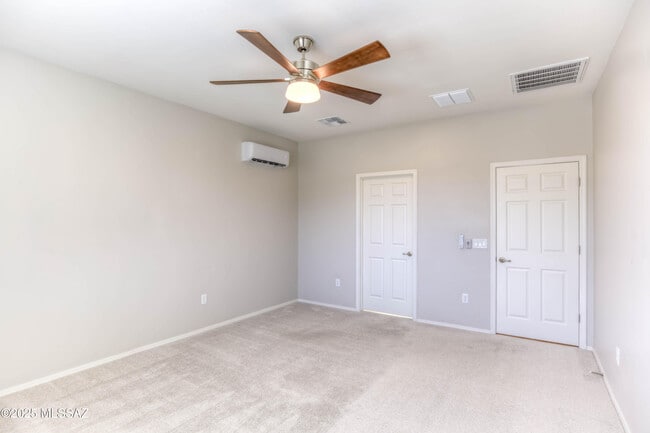 Building Photo - 8804 E Stone Meadow Cir