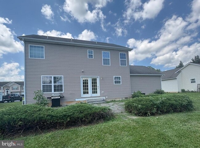 Building Photo - 307 Dinali Dr
