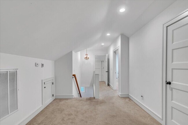 Building Photo - Historic Charm Meets Modern Elegance in Savannah’s Ardmore/Gould Estates