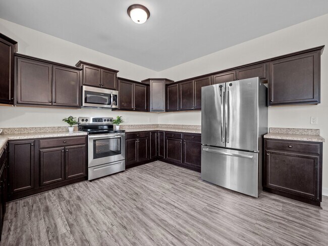 Building Photo - 251 Breakwater Dr