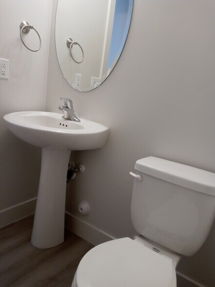 Building Photo - 3115 S Relic Ridge Dr