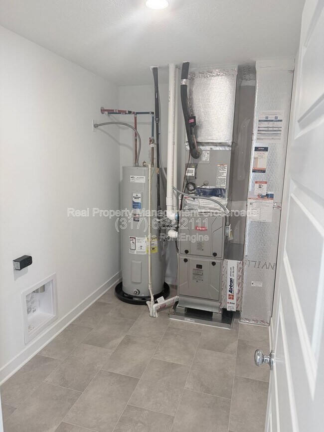 Building Photo - 6388 Tutelo Dr