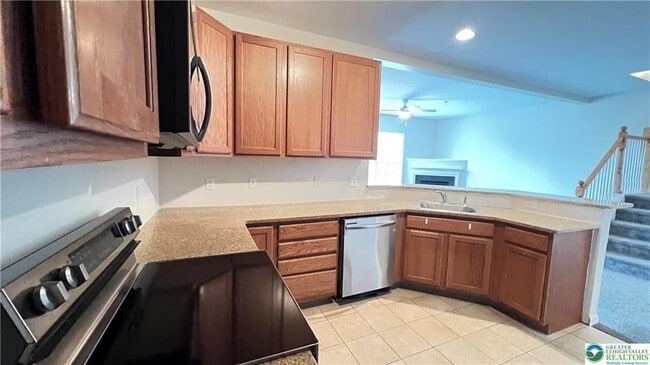 Building Photo - 254 Milkweed Dr