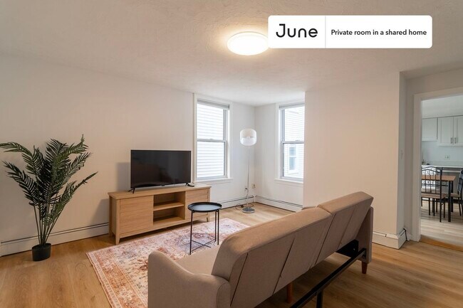 Building Photo - Room in Shared 4 bed/4 bath home in East Cambridge
