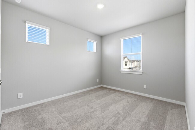 Building Photo - 10010 Rustic Charm St