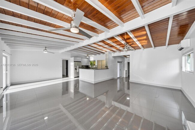 Building Photo - 11665 W Biscayne Canal Rd