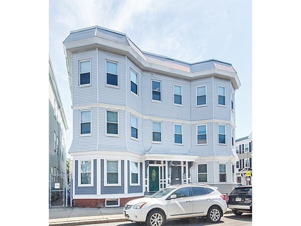 Building Photo - 629 E 6th St