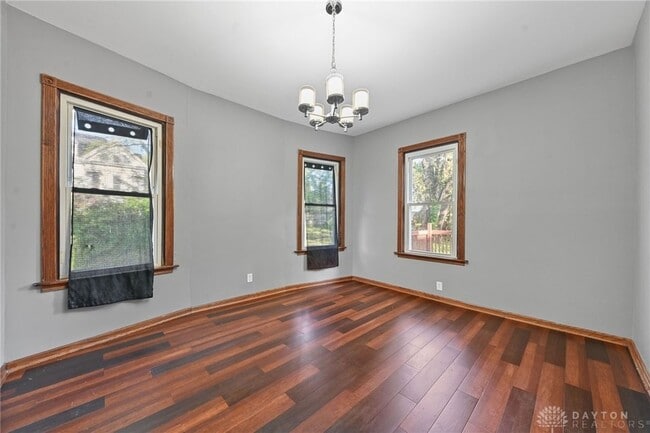 Building Photo - 1958 Fairfax Ave