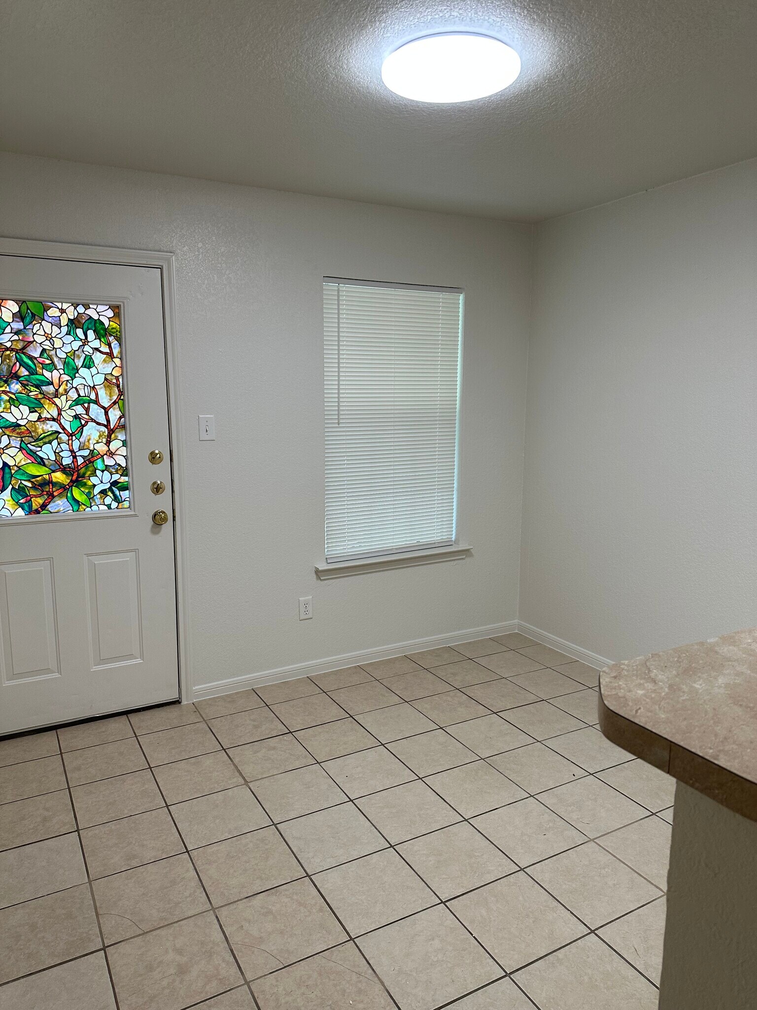 Building Photo - 409 Justin Ln