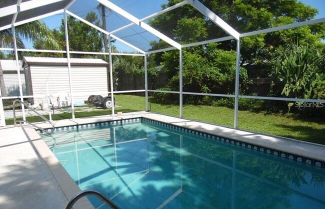 Building Photo - 21530 Meehan Ave