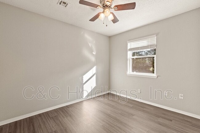 Building Photo - 2427 S 126th E Ave