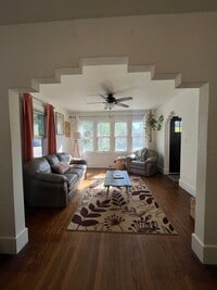 Building Photo - Three Bedroom House in La Crosse