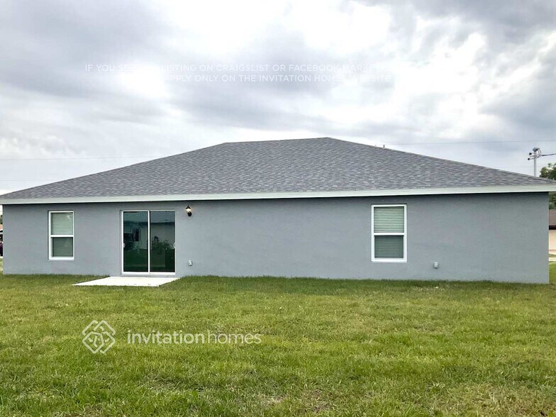 Building Photo - 613 SW 19th Ave